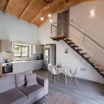 Stamatina Villa Katomerion