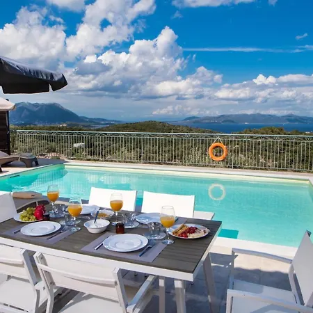 Villa Stamatina By Vintage Travel *