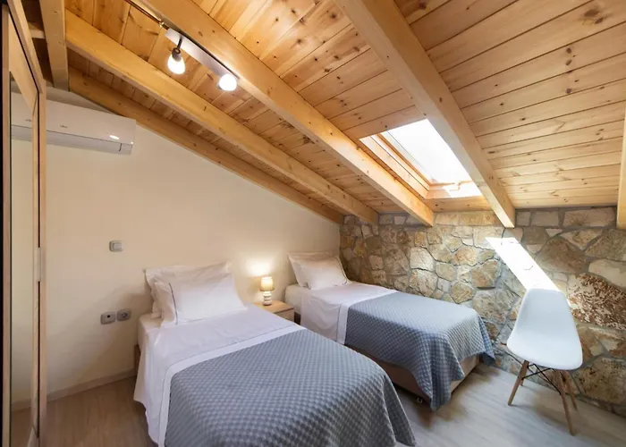 Stamatina Villa Katomerion